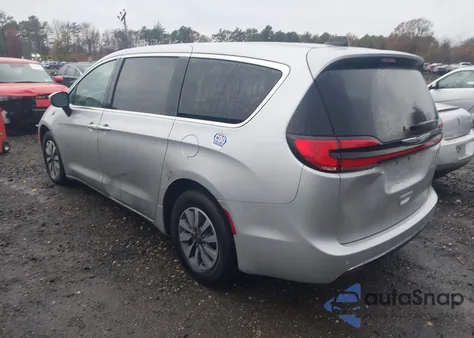 2023 Chrysler Pacifica Hybrid Touring L z USA, uszkodzony, nr VIN 2C4RC1L77PR588847